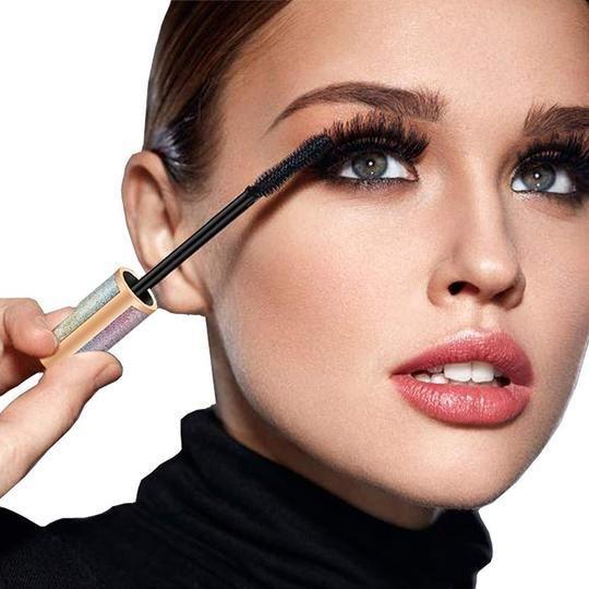 Galaxy Waterproof 4D Mascara - SilkyBlink